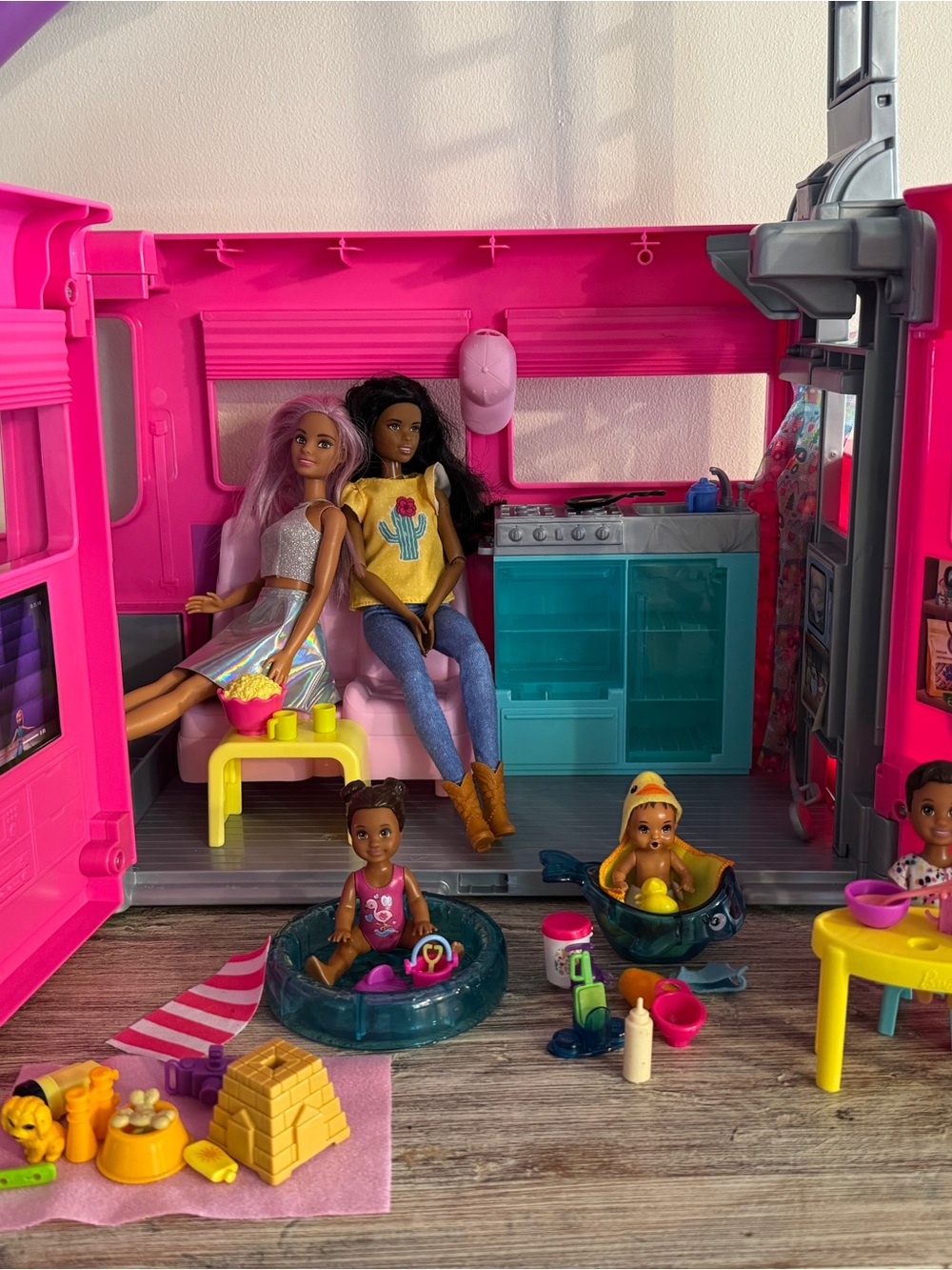 Barbie Dream Camper Bundle + 4 Playsets, Dolls, & Accessories